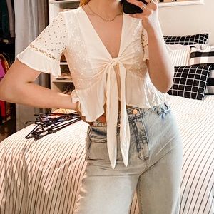 white lacey tie front crop top with lettuce edge